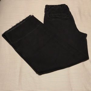 Wide-leg cropped pants